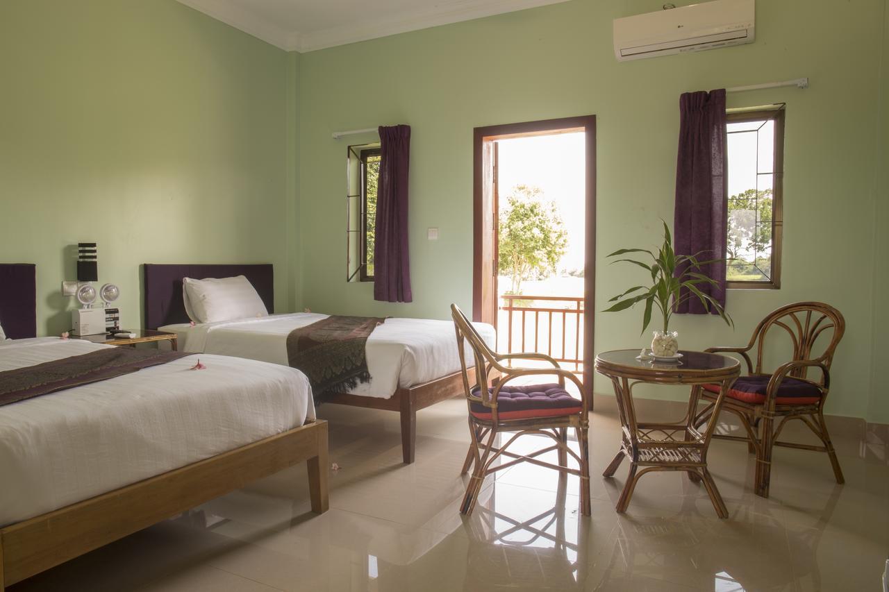 Samrith Hotel Kâmpóng Thum Extérieur photo
