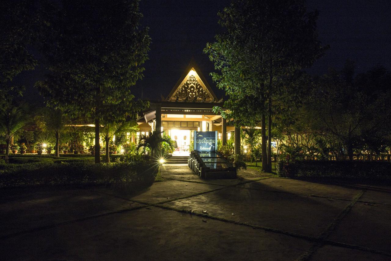 Samrith Hotel Kâmpóng Thum Extérieur photo